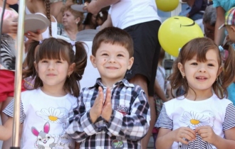 82-detski-praznik-2013